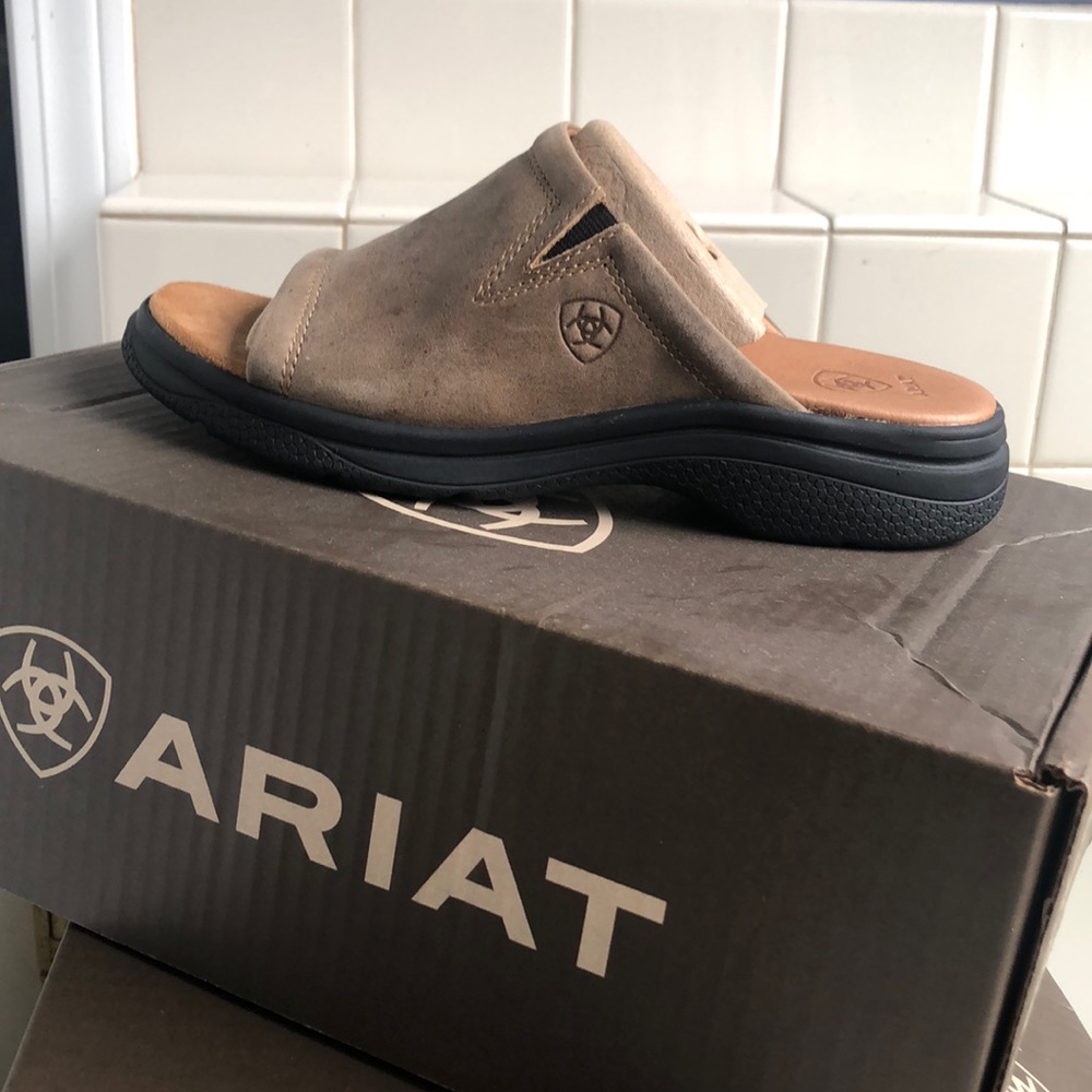 Women’s sandals